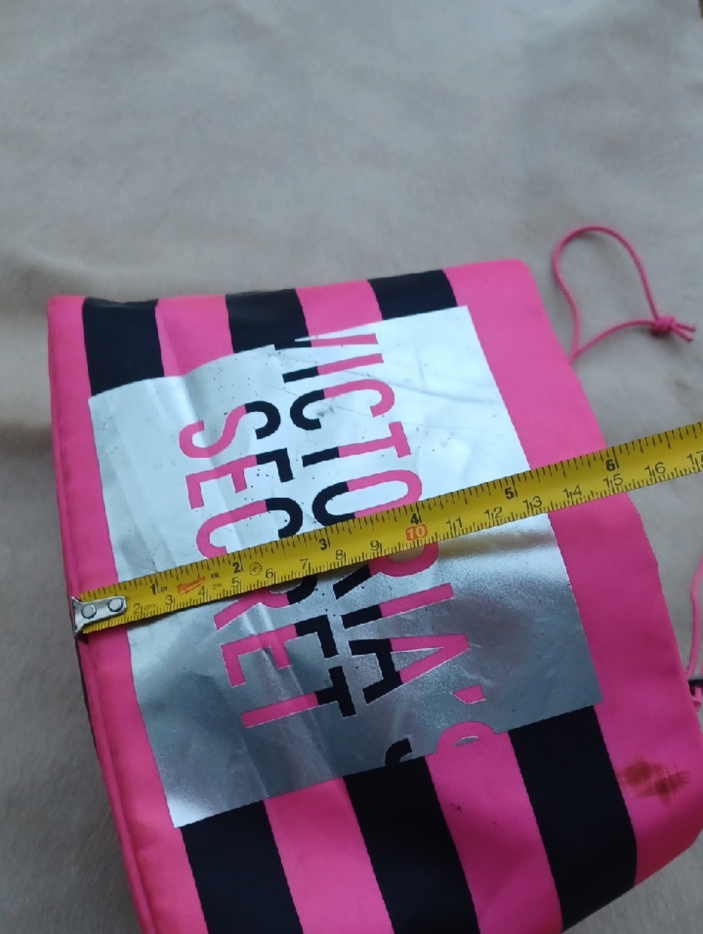 Victoria's Secret Cosmetic Pouch - Picture 11 of 16